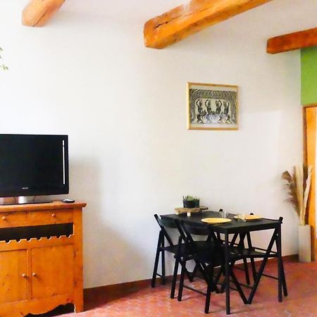 Studio Lironsd'Elle - Coeur Du Village Gréoux-les-Bains Екстериор снимка